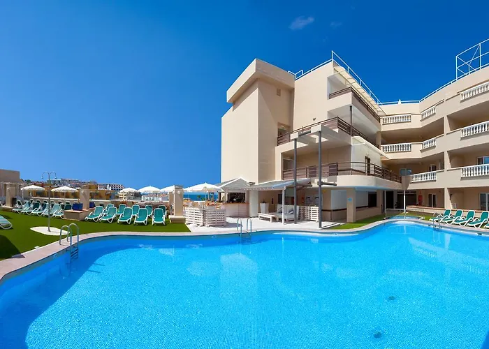 Dragos Del Sur Puerto de Santiago (Tenerife)