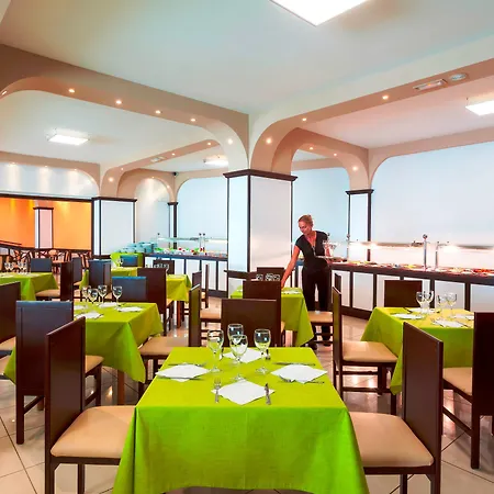 מלון דירות Dragos Del Sur פוארטו דה סנטיאגו